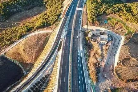 昭威高速公路最新動態(tài)，自然美景之旅的啟程之路