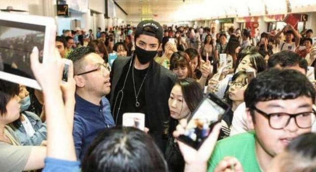 薛之謙最新接機視頻，科技與生活完美融合的高科技體驗之旅