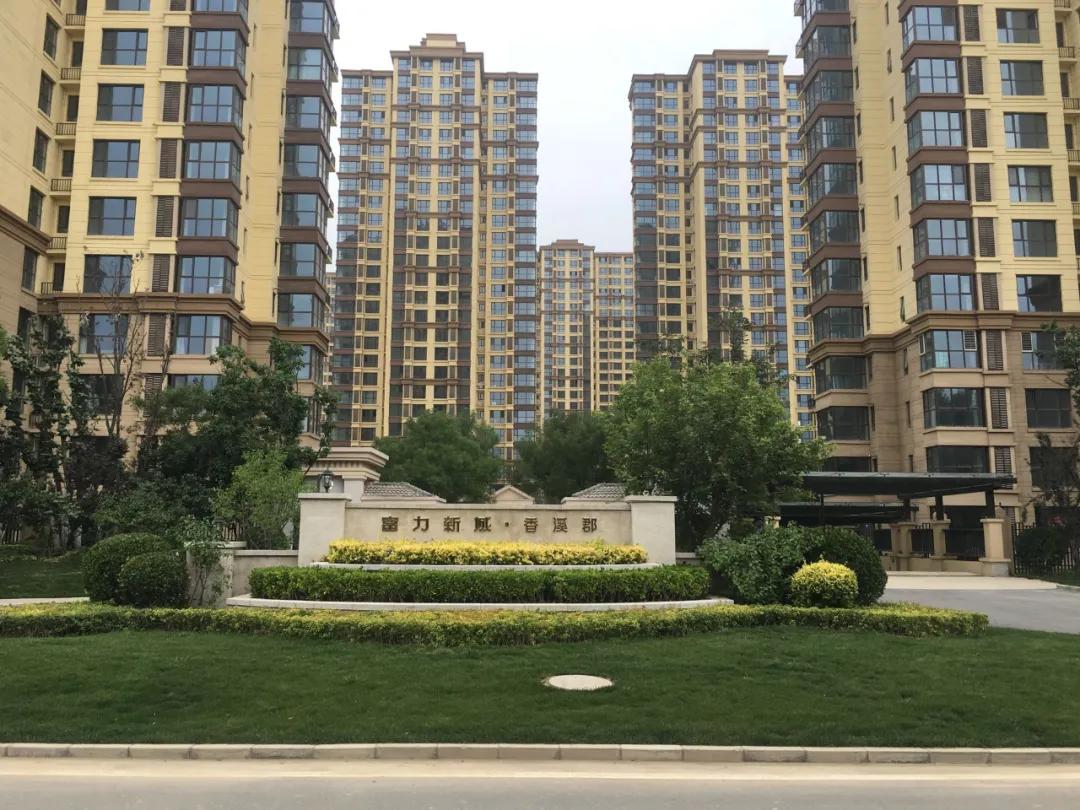 秀蘭左岸小鎮(zhèn)最新動態(tài)揭秘，自然美景探索之旅，尋找內(nèi)心平和寧靜的居所